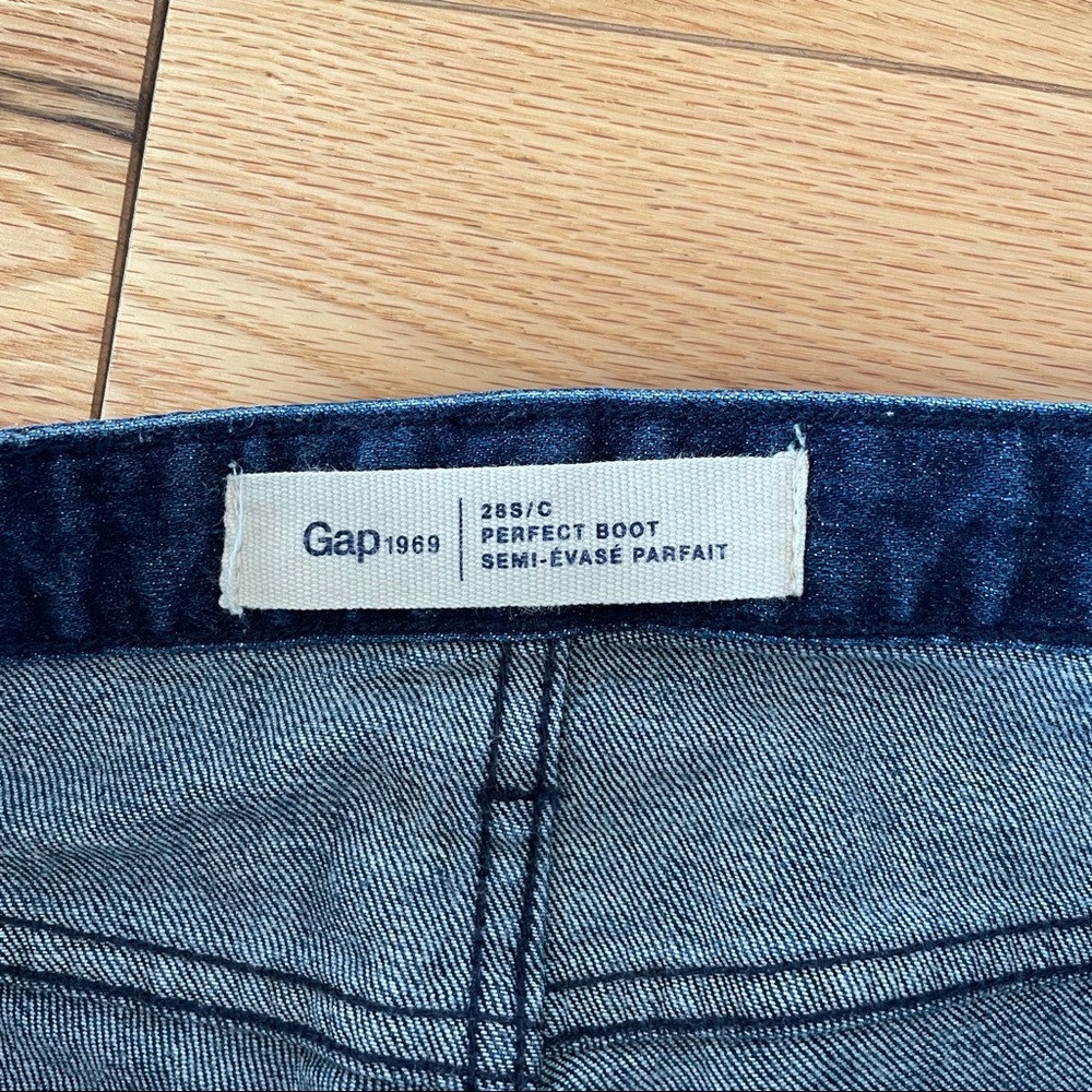 Gap Jeans Mid Rise Boot Cut - Picture 3 of 3